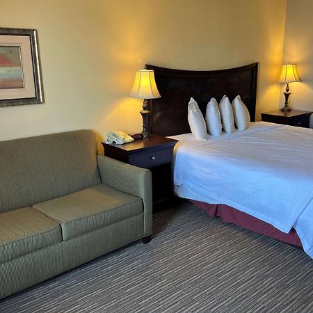 Days Inn By Wyndham Pittsburg Ks Bagian luar foto