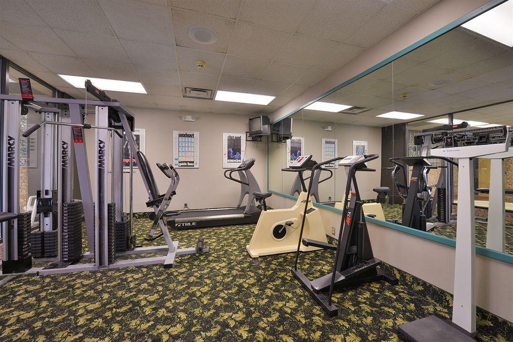 Days Inn By Wyndham Pittsburg Ks Bagian luar foto